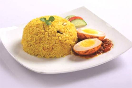ডিম খিচুড়ী