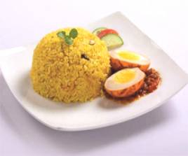 ডিম খিচুড়ী
